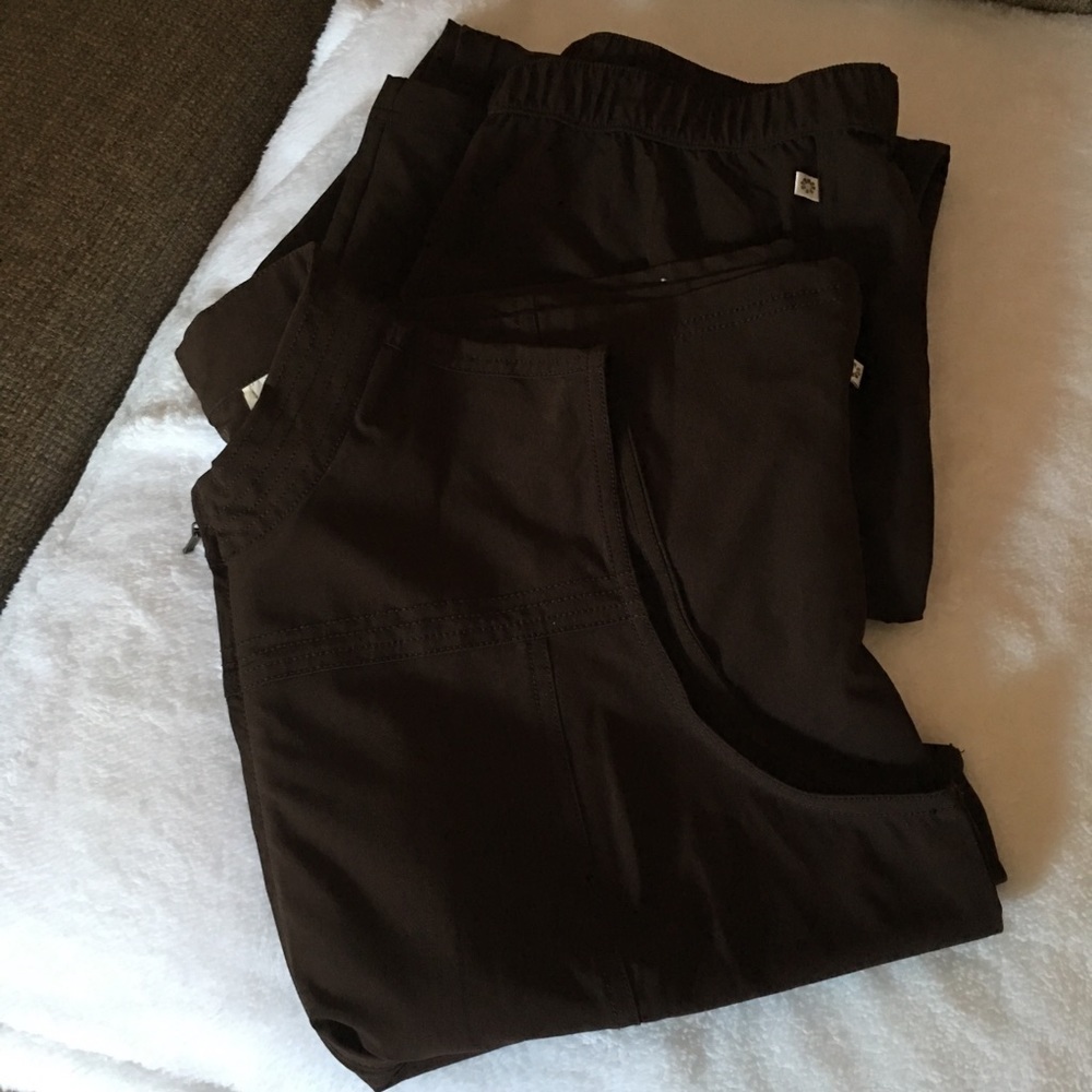 Chico’s Zenergy Vest with matching pants